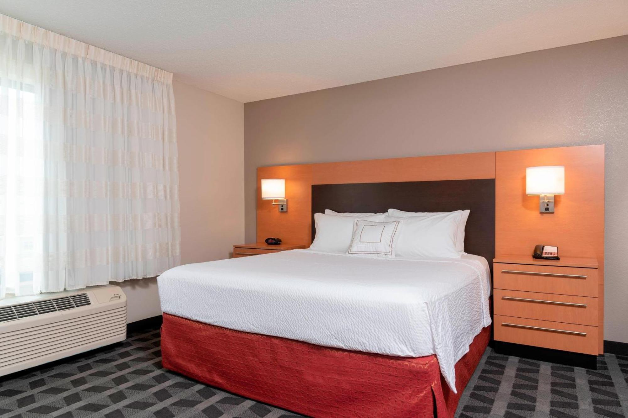 Towneplace Suites Fort Wayne North Exteriör bild