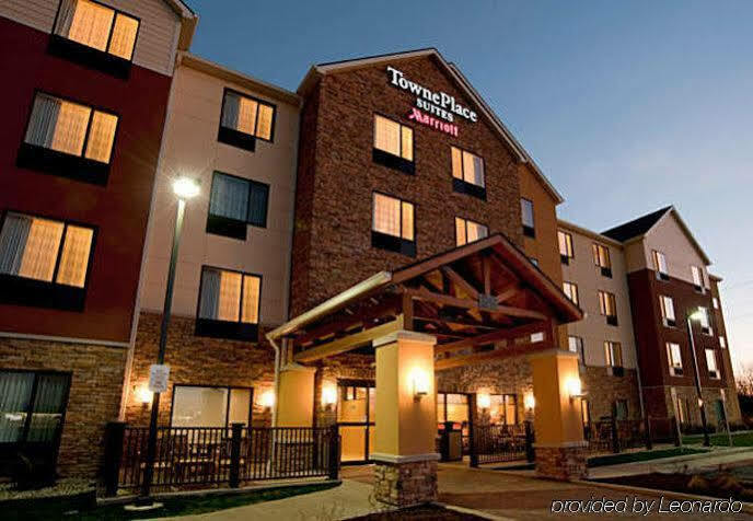Towneplace Suites Fort Wayne North Exteriör bild