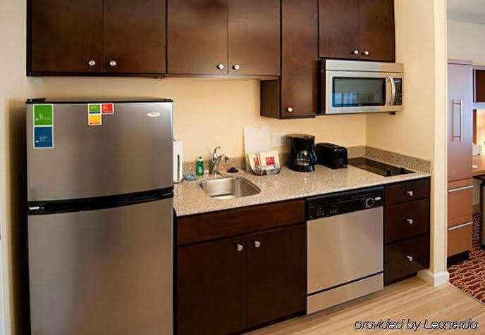 Towneplace Suites Fort Wayne North Exteriör bild